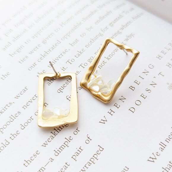 Elegant Gold Frame Earrings with White Stones - Picture 2 of 4